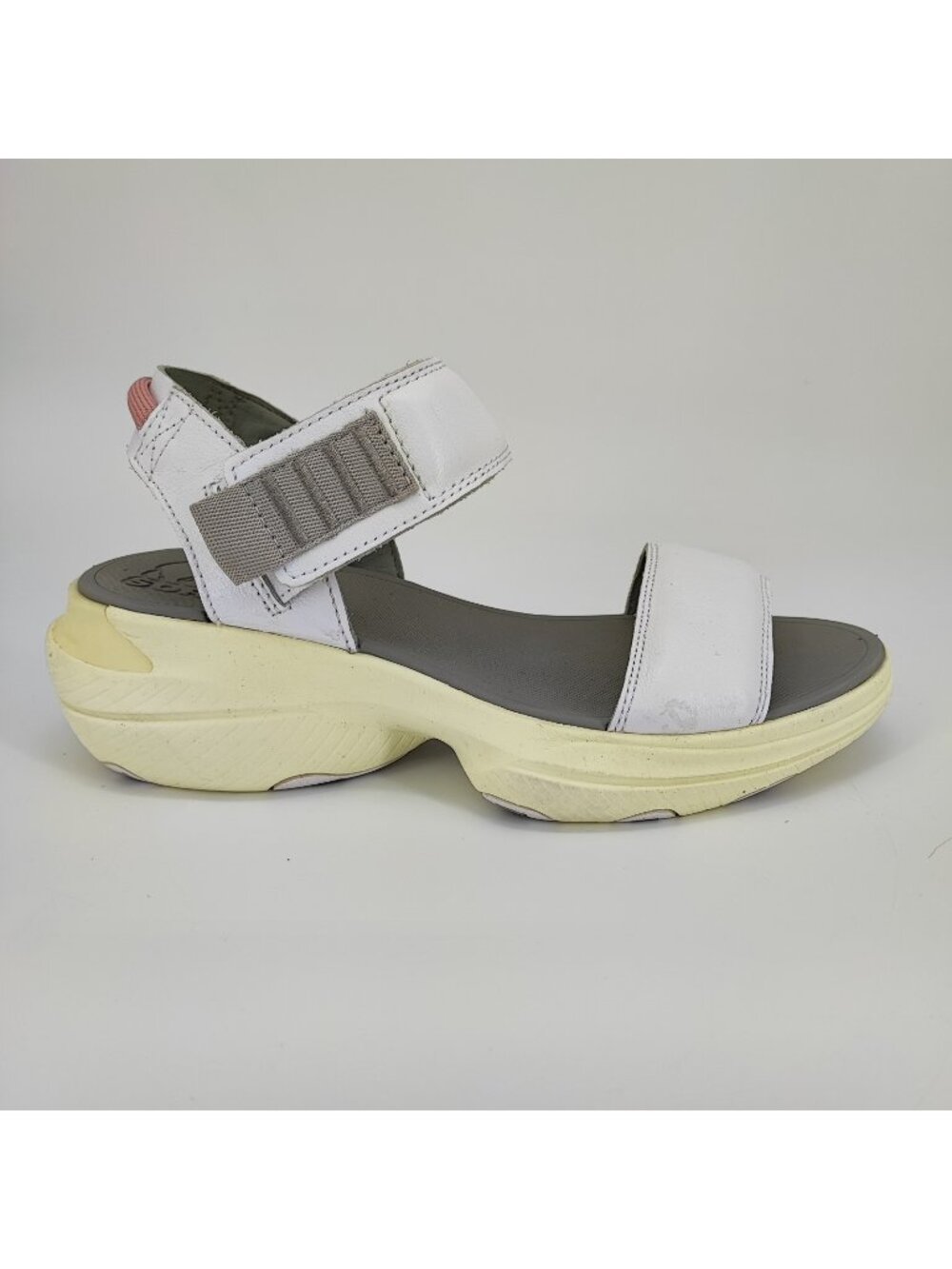 Sorel Explorer Blitz Stride Women’s 7.5 US Sandals Leather White NL4742-100